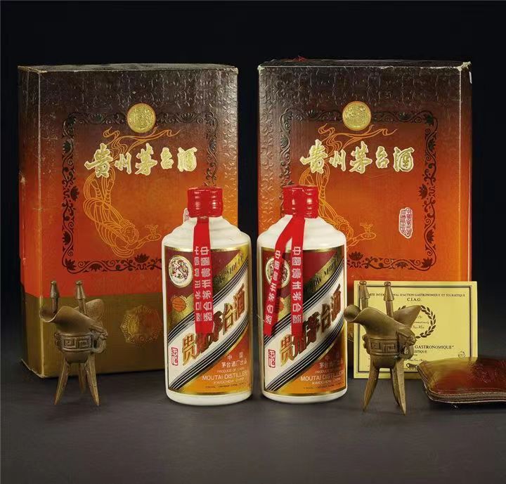 石棉礼盒茅台酒回收